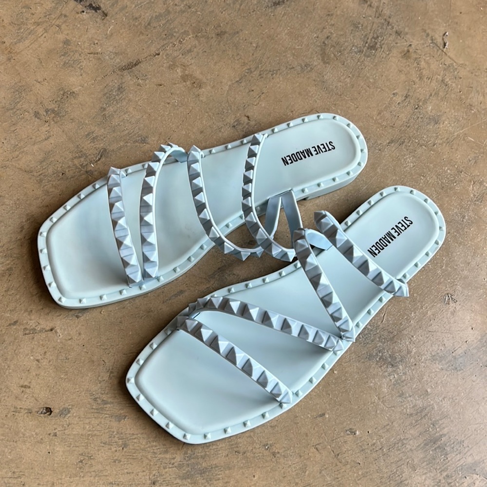 NWT Steve Madden Skyler Baby Blue Sandals